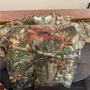Emy ave Camo T-Shirt with Red Logo